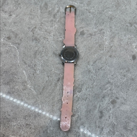 Vintage Bratz Water Resistant Pink and Silver Watch. untested - Picture 3 of 7
